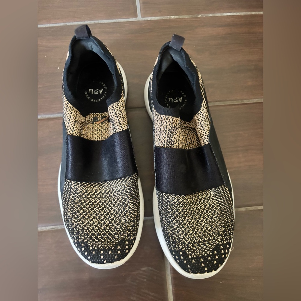 APL Techloom Athletic Shoes Sz 8.5